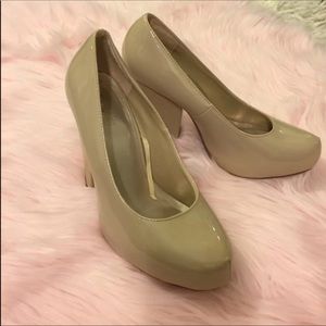 Forever 21 Nude Pumps w9
